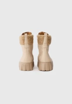 Gabor Comfort Winter Boots - Nivea/camel -Gabor Sale Store 13ad4665f51d47dc9ae341e61da3c026