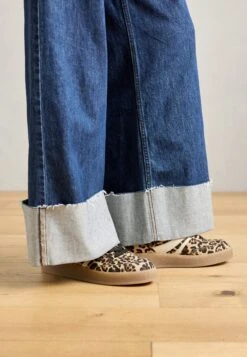 Gabor Comfort Trainers - White/natur/schwarz -Gabor Sale Store 1d9be68c40fa4c1088c7d1d4c419ffe5