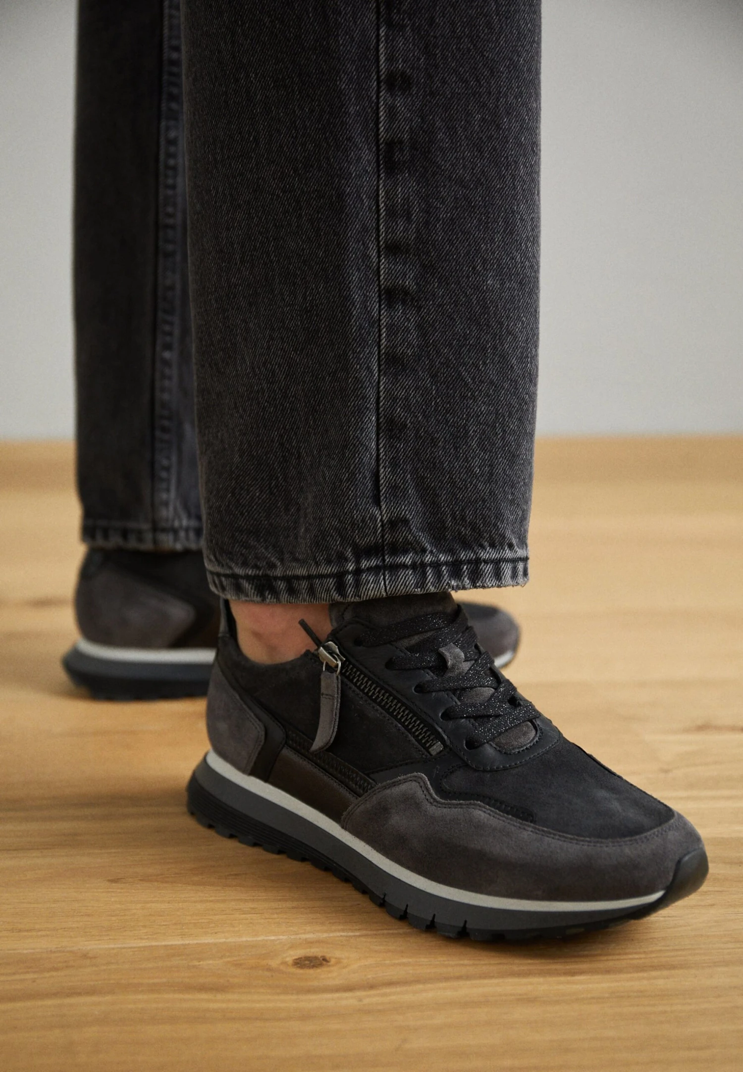 Gabor Comfort Trainers - Dark Grey/Graphite/Black 2 Gabor Comfort Trainers - Dark Grey/Graphite/Black - Image 2