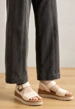 Gabor Comfort Platform Sandals - Sand 17 Gabor Comfort Platform Sandals - Sand -Gabor Sale Store 72456f534f934c3aa72d065b7586f7cc