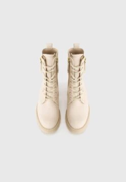 Gabor Comfort Lace-up Ankle Boots - Creme 11 Gabor Comfort Lace-up Ankle Boots - Creme -Gabor Sale Store 8d1a0373f4574ae4bf72533396930cdc