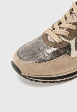 Gabor Comfort Trainers - Taupe/silver-coloured 16 Gabor Comfort Trainers - Taupe/silver-coloured -Gabor Sale Store a4a670a2cc29465aaa6ef7972e4c0cc3